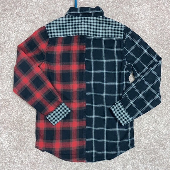 Art class medium 8/10 red grey black plaid brushed cotton button down - Picture 9 of 9